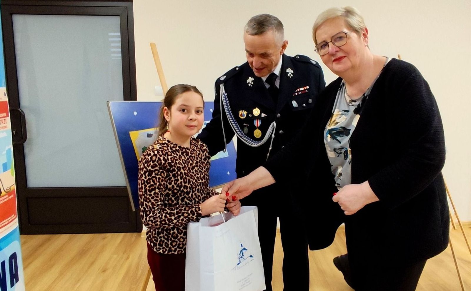 Konkurs Plastyczny pt. "Ziemia, Woda, Powietrze. Strażacy na straży ochrony środowiska"