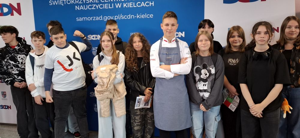 Targach Edukacyjnych w Kielcach - Doradztwo zawodowe z Jedynką!
