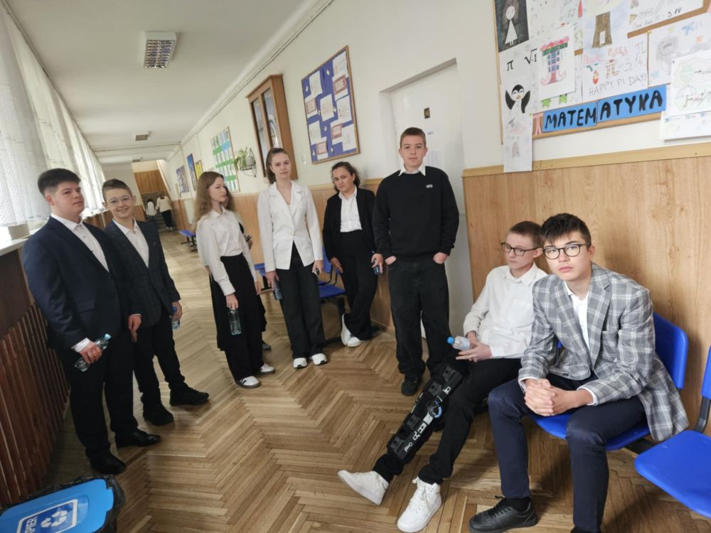 Egzamin ósmoklasisty wystartował!!!